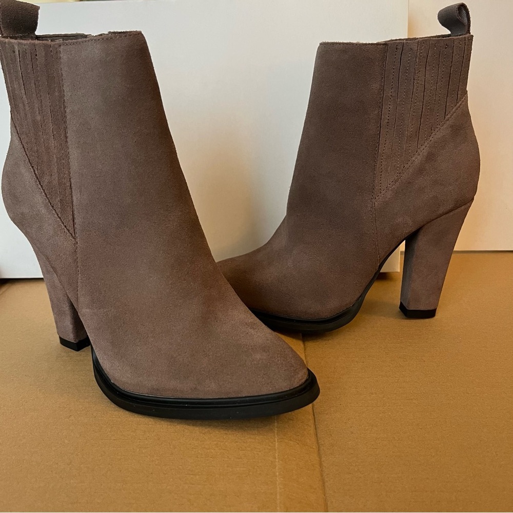 Baldi London Suede Brown Heeled Boots Size 6.5